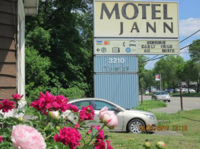 Гостиница Motel Jann, Квебек
